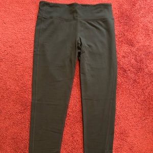 Athleta Leggings FINAL SALE!!